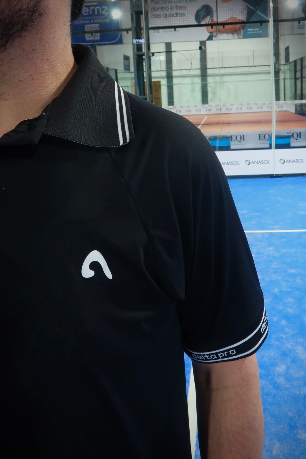 POLO ESPORTIVA DELTA PRO PRETA